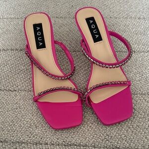 Aqua Fuchsia Embellished Sandals size 6 Brand New